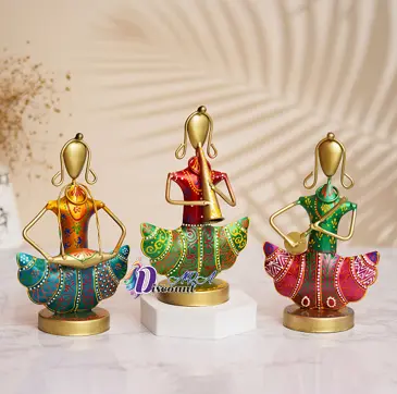 Femal Musicians set of 3 (Homedecor)