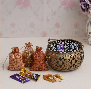 Basket Medium (Homedecor)